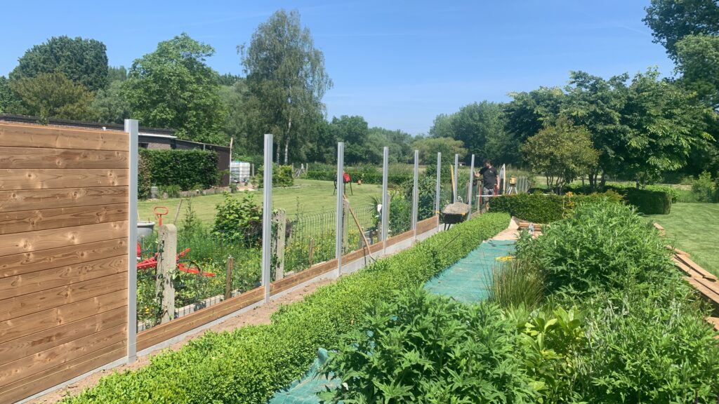 7C889658-A637-4A76-9AC6-DB691DDFCE2B